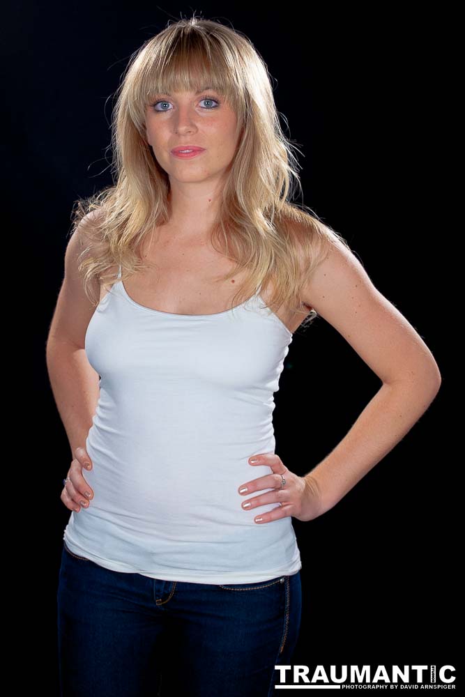 I met T'Lane through a session I shot for a friend of hers on Manhattan Beach. She was absolutely gorgeous and I was thrilled that she agreed to shoot with me.